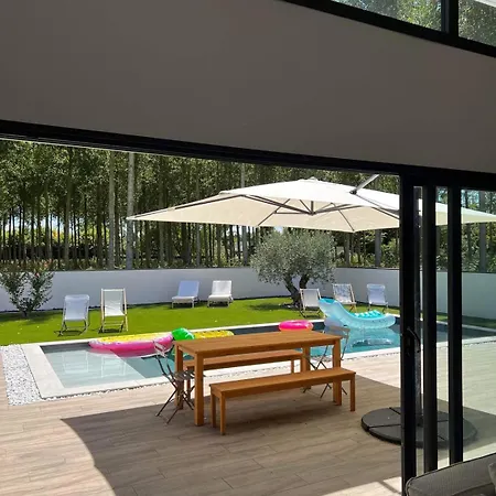 Avec Piscine Privee *